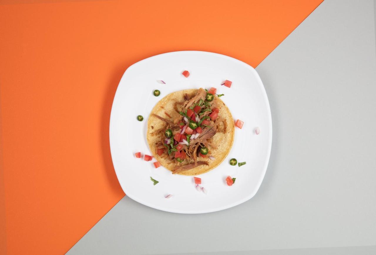 ホテル One Guadalajara Expo エクステリア 写真